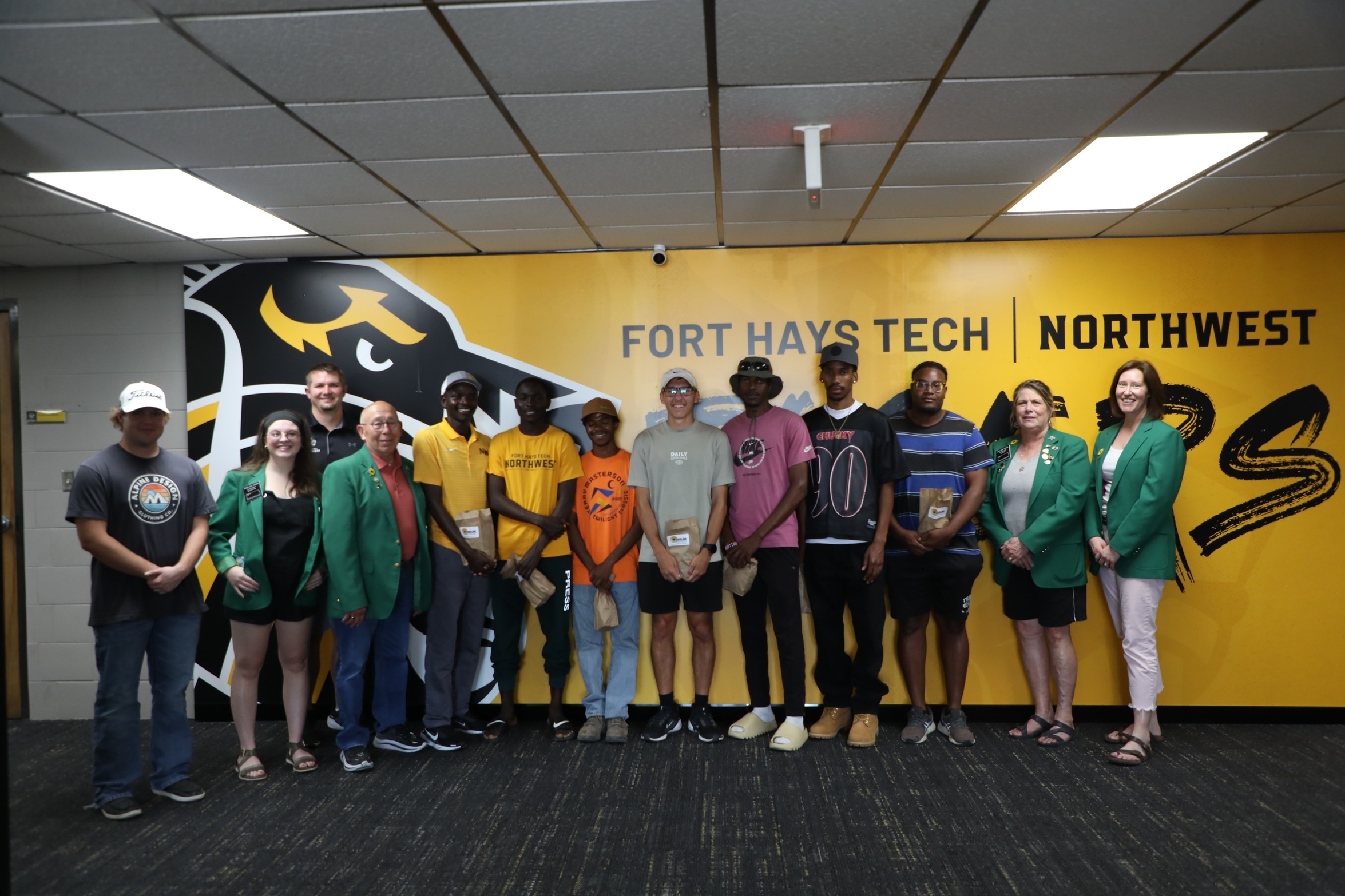 Track &amp; Field Prepare for Outdoor Nationals