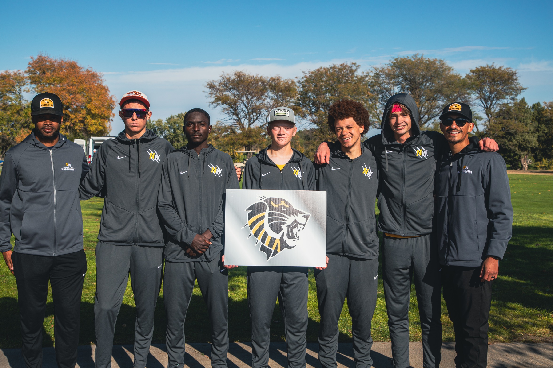 Cross Country Competes at Region 6 Championships