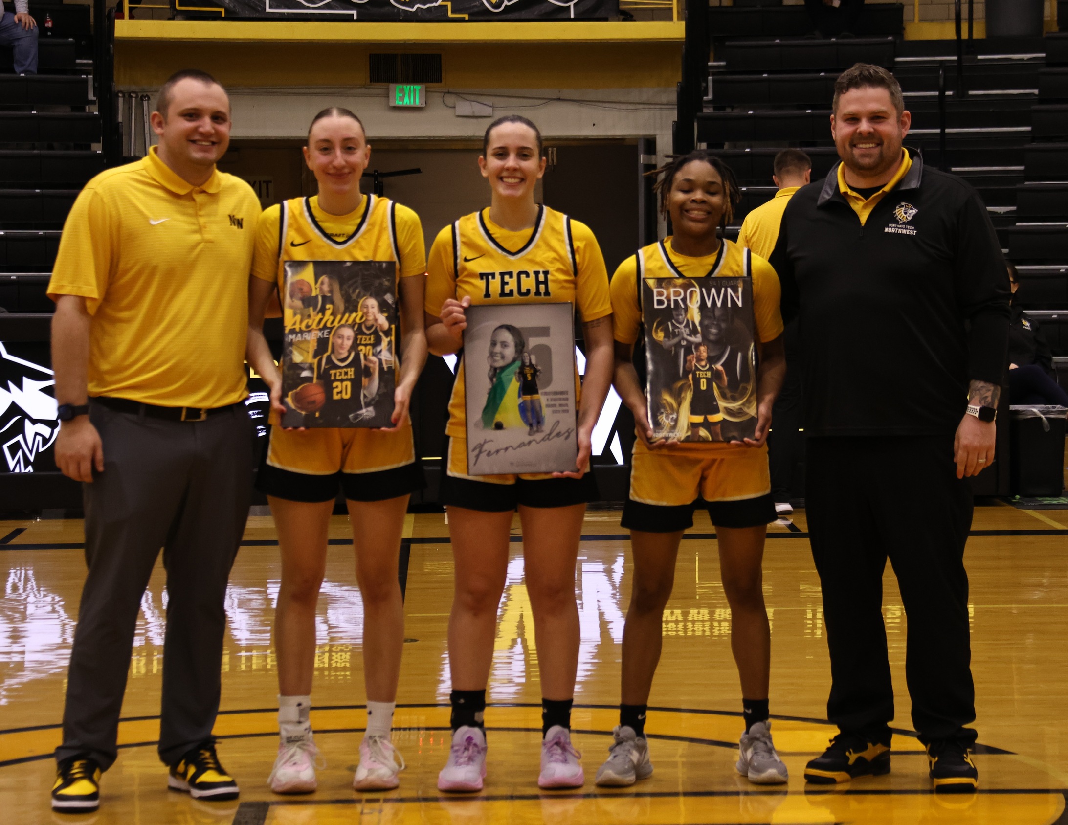 Lady Tigers Fall to Hutchinson on Sophomore Day